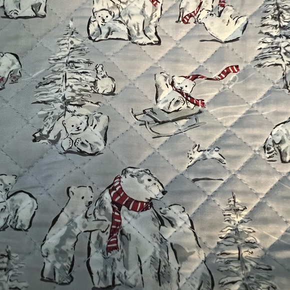 Vera Bradley Merry Beary Quilted Shoulder Bag - Picture 11 of 12